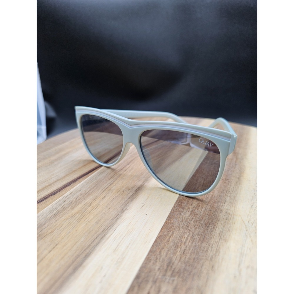 Quay‎ Australia Hollywood Nights 111 Sunglasses Unisex